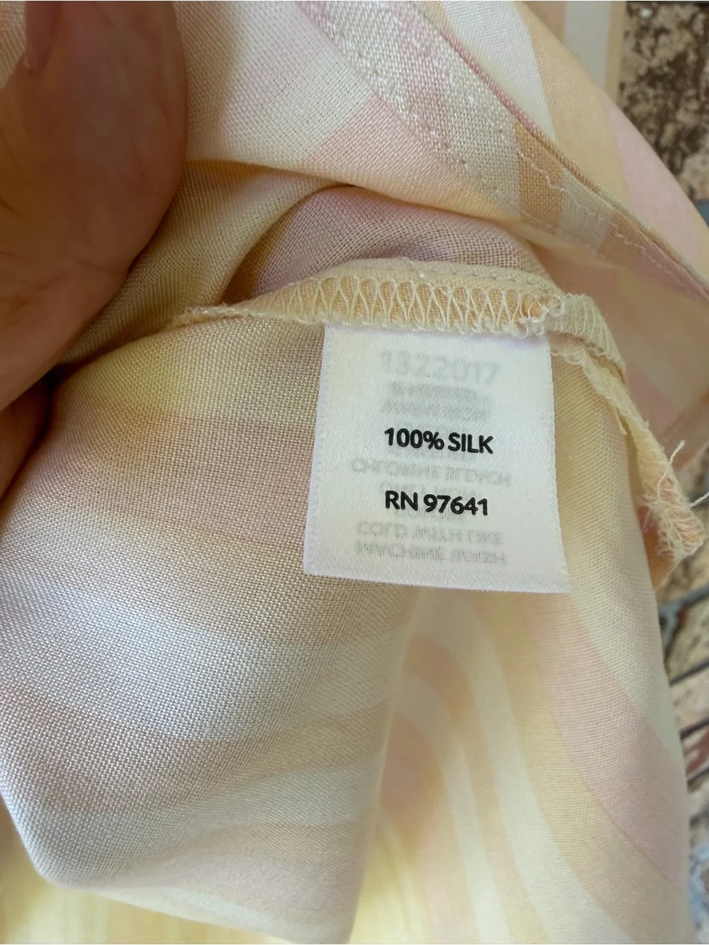 J. Jill Long Sleeve Button Up Top Women’s Size Large 100% Silk Beautiful!